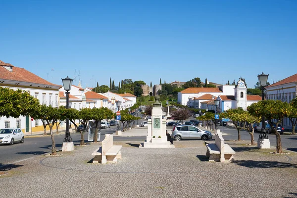 ポルトガルのAlentejo ポルトガルのヴィラ ヴィコサメインストリート — ストック写真