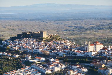 Serra de Sao Mamede dağlarından Portekiz, Alentejo 'da Castelo de Vide