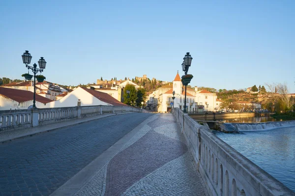 Pohled Město Tomar Řekou Nabao Portugalsku — Stock fotografie