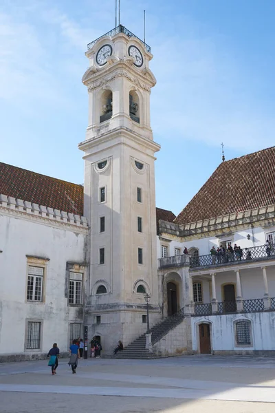 Coimbra Historyczny Uniwersytet Studentami Turystami Portugalii — Zdjęcie stockowe