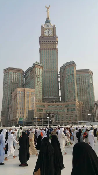 MECCA, SAUDI ARABIA, setembro 2016 - Peregrinos muçulmanos de todos os lugares — Fotografia de Stock