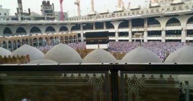 Mekke, Suudi Arabistan, Eylül 2016 - Umre veya Haram cami de hac Mekke gerçekleştirmek için toplanan dünyanın dört bir yanından gelen Müslüman Hacı.
