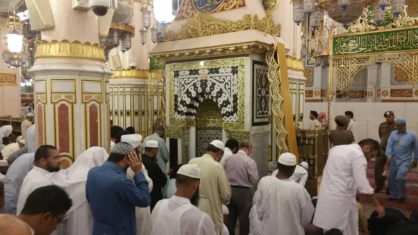 Al Madinah, Arab Saudi, September 2016 Masjid nabawi — Stok Foto