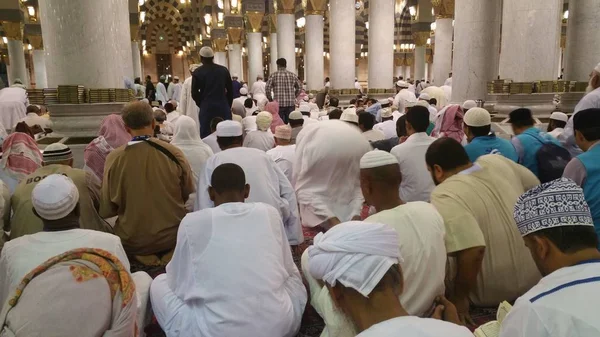 Al Madinah, Arab Saudi, September 2016 Masjid nabawi — Stok Foto