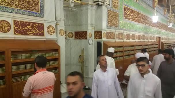 Al Madinah, Arabia Saudită, septembrie 2016 masjid (moschee) nabawi — Videoclip de stoc