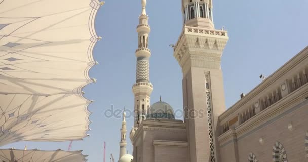 Al Madinah, Saudi arabia, September 2016 masjid (mosque) nabawi — Stock Video