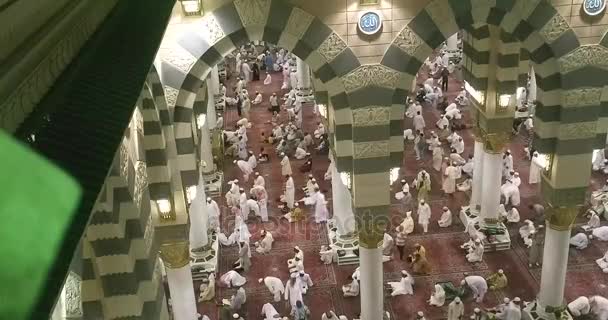 Al Madinah, Suudi Arabistan, Eylül 2016 mescidi (cami) nabawi — Stok video