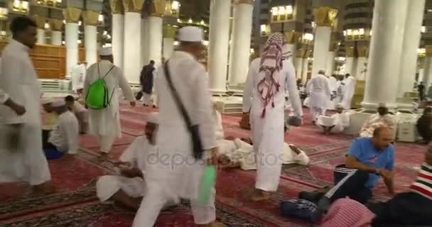 Al madinah, saudi arabia, September 2016 masjid (Moschee) nabawi — Stockvideo