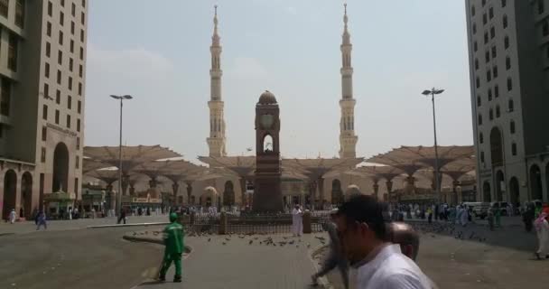 Al Madinah, Saudiarabien, september 2016 Masjid (moské) Nabawi — Stockvideo