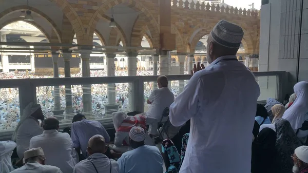 MECCA, SAUDI ARABIA, September 2016 - Peziarah Muslim — Stok Foto