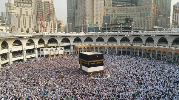 MECCA, ARABIA SAUDITA, septiembre de 2016 - peregrinos musulmanes — Foto de Stock