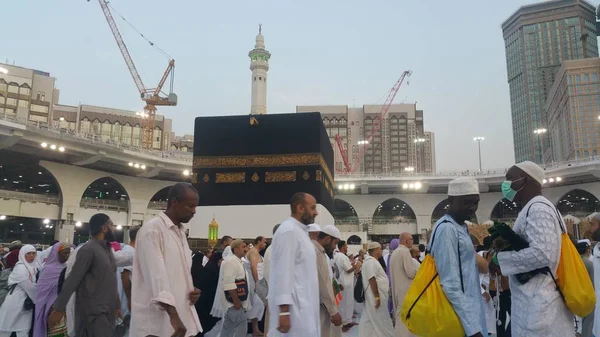 MECCA, SAUDI ARABIA, setembro de 2016 - Peregrinos muçulmanos — Fotografia de Stock