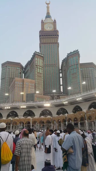 MECCA, SAUDI ARABIA, setembro de 2016 - Peregrinos muçulmanos — Fotografia de Stock