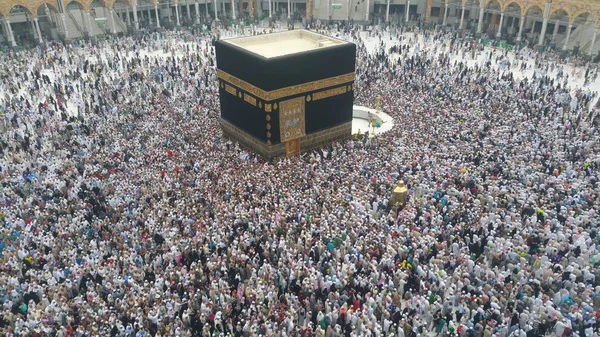 MECCA, SAUDI ARABIA, setembro 2016 - Peregrinos muçulmanos de todos os lugares — Fotografia de Stock