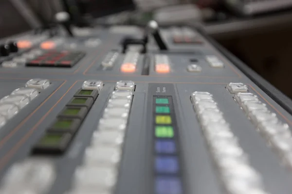 Sänds studio video och audio switcher mixer — Stockfoto
