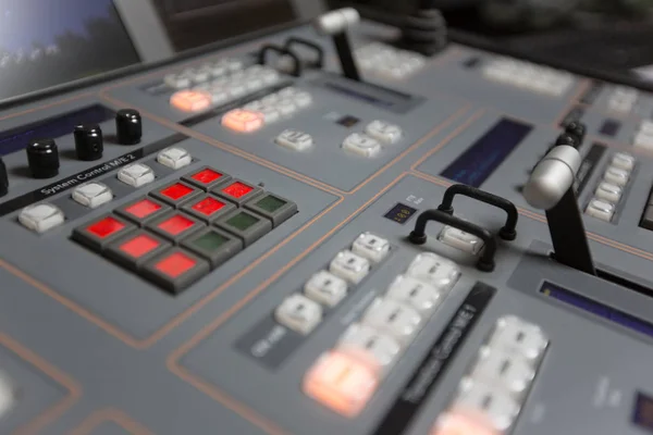Broadcast studio mixer video e audio switcher — Foto Stock