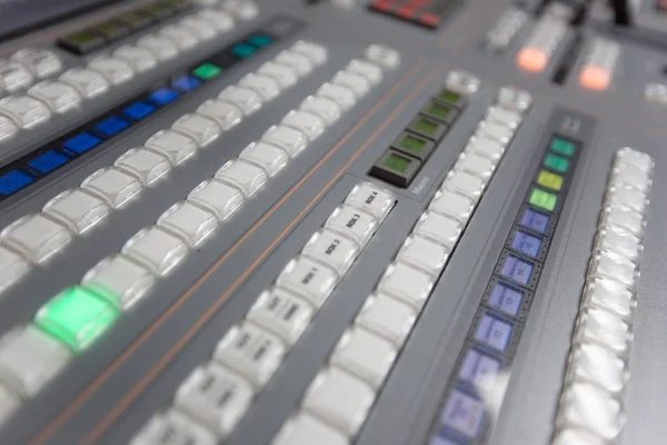 Sänds studio video och audio switcher mixer — Stockfoto