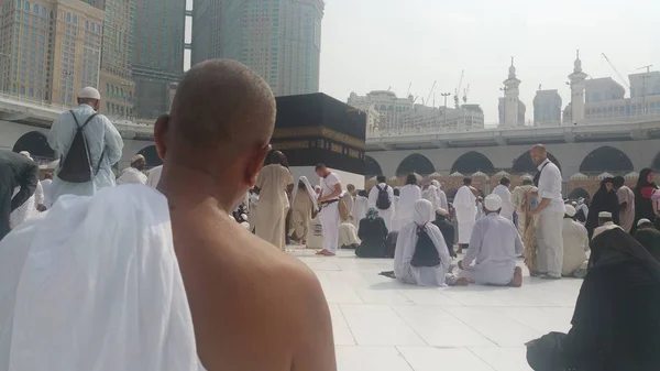 MECCA, SAUDI ARABIA, setembro 2016 - Peregrinos muçulmanos de todos os lugares — Fotografia de Stock