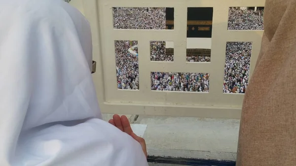 Mekka, Saudiarabien, September 2016 - muslimska pilgrimer från alla o — Stockfoto