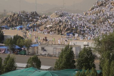 Mekke, Suudi Arabistan, Eylül 2016, Arafat Dağı 'ndaki Müslümanlar (o.