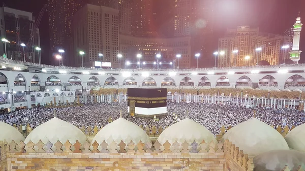 MECCA, ARABIA SAUDITA, septiembre 2016 - peregrinos musulmanes de todos o —  Fotos de Stock