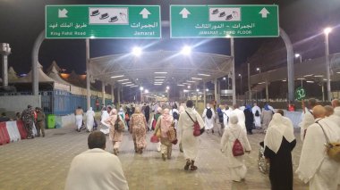 Mekke, Suudi Arabistan, Eylül 2016, Müslüman hacılar