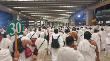 Mekke, Suudi Arabistan, Eylül 2016, Müslüman hacılar