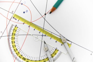 Pusula ile araçlar çizmek - iş kavramı