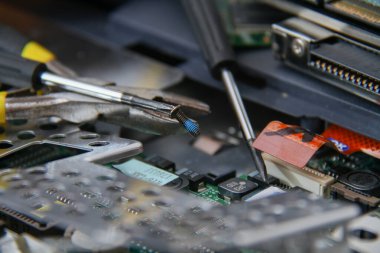 Profesyonel laptop onarım