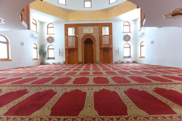 Mosquée Omer ibn Hattab à Sarajevo, Bosnie-Herzégovine, int — Photo