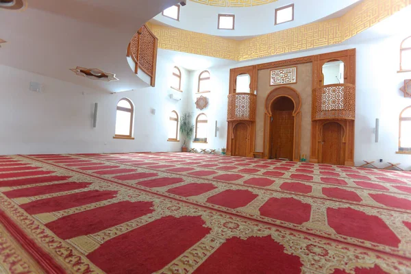 Omer ibn hattab Moschee in Sarajevo, Bosnien und Herzegowina, int. — Stockfoto