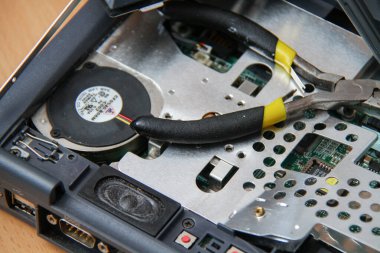 Profesyonel laptop onarım