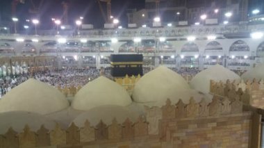 Mekke, Suudi Arabistan, Eylül 2016 - Umre veya Haram cami de hac Mekke gerçekleştirmek için toplanan dünyanın dört bir yanından gelen Müslüman Hacı.