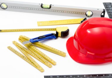 Kask ve inşaat çizimleri ve Binalar için Araçlar