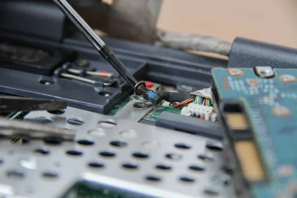 Professionele laptop reparatie — Stockfoto