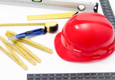 Kask ve inşaat çizimleri ve Binalar için Araçlar