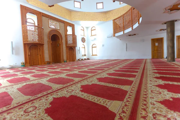 Mosquée Omer ibn Hattab à Sarajevo, Bosnie-Herzégovine, int — Photo