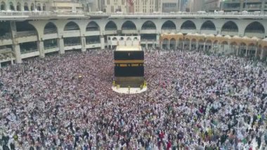 Mekke, Suudi Arabistan, Eylül 2016 - Umre veya Haram cami de hac Mekke gerçekleştirmek için toplanan dünyanın dört bir yanından gelen Müslüman Hacı.