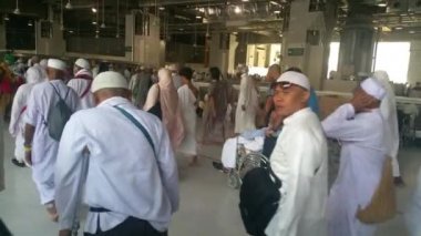 Mekke, Suudi Arabistan, Eylül 2016 - Umre veya Haram cami de hac Mekke gerçekleştirmek için toplanan dünyanın dört bir yanından gelen Müslüman Hacı.