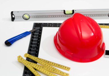 Kask ve inşaat çizimleri ve Binalar için Araçlar
