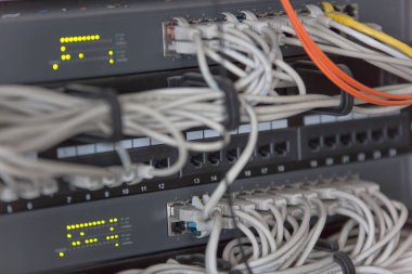 Sunucuları Sunucu Odasına Bağla, Kapat