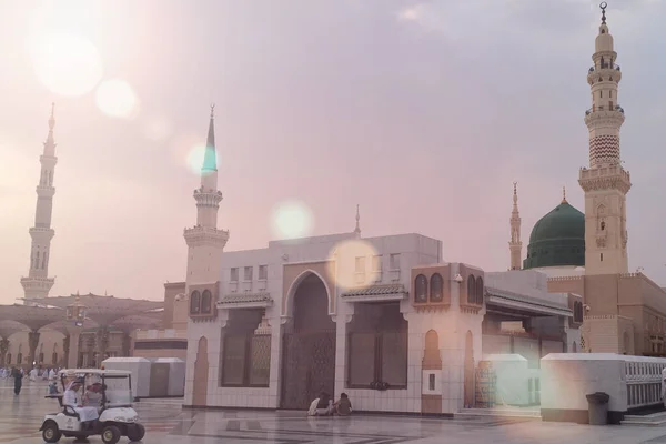 2016年9月，沙特阿拉伯麦加，阿拉法特山（o）的穆斯林 — 图库照片