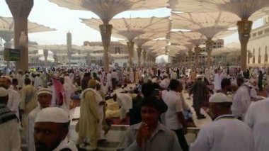 Mekke, Suudi Arabistan, Eylül 2016 - Umre veya Haram cami de hac Mekke gerçekleştirmek için toplanan dünyanın dört bir yanından gelen Müslüman Hacı.