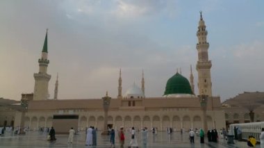 Mekke, Suudi Arabistan, Eylül 2016 - Umre veya Haram cami de hac Mekke gerçekleştirmek için toplanan dünyanın dört bir yanından gelen Müslüman Hacı.