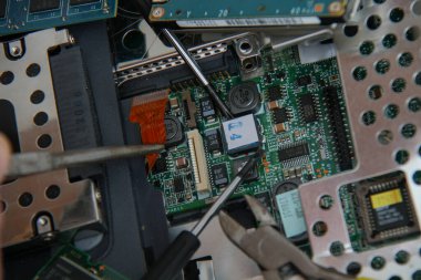 Profesyonel laptop onarım