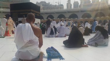 Mekke, Suudi Arabistan, Eylül 2016 - Umre veya Haram cami de hac Mekke gerçekleştirmek için toplanan dünyanın dört bir yanından gelen Müslüman Hacı.