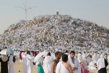 Mekke, Suudi Arabistan, Eylül 2016 - Umre veya Haram cami de hac Mekke gerçekleştirmek için toplanan dünyanın dört bir yanından gelen Müslüman Hacı.