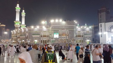 Mekke, Suudi Arabistan, Eylül 2016 - Umre veya Haram cami de hac Mekke gerçekleştirmek için toplanan dünyanın dört bir yanından gelen Müslüman Hacı.