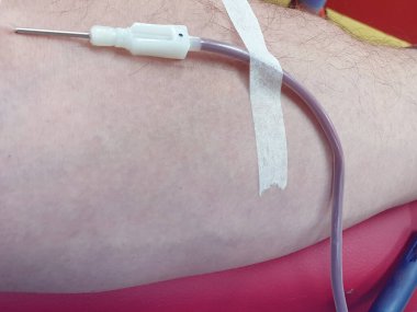 Coronavirus 'u kabul et. Damardan kan testini kapat. Coronavirüs 