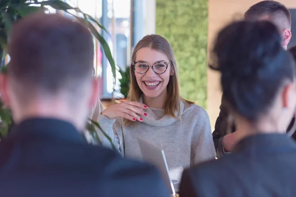 Startup Diversity Teamwork Brainstorming Meeting Concept Business Team Coworkers Sharing — Stock Fotó